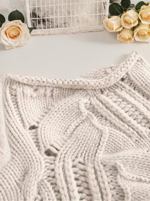 Bold Model-Design Pullover