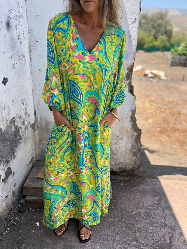 Casual Relaxed Fit V-Neck Print Dress