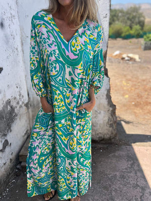 Casual Relaxed Fit V-Neck Print Dress