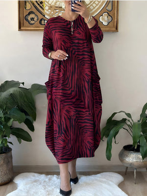 Chic Leopard Print Maxi Dress