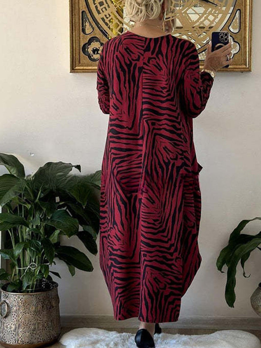 Chic Leopard Print Maxi Dress