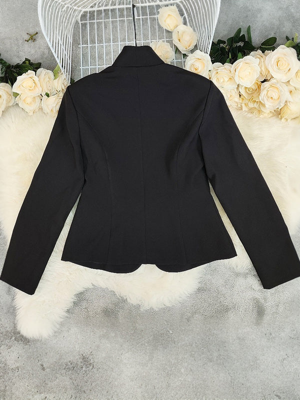 Elegant and Flattering Professional Blazer