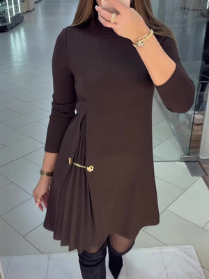 Minimalist Gathered Detail Midi Dress